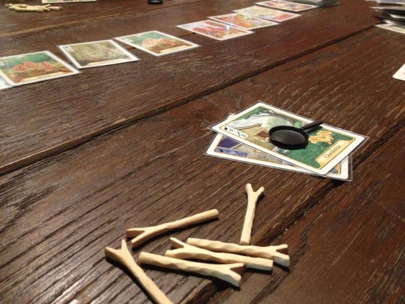 Fungi card game, a tiny frying pan for tiny food!
