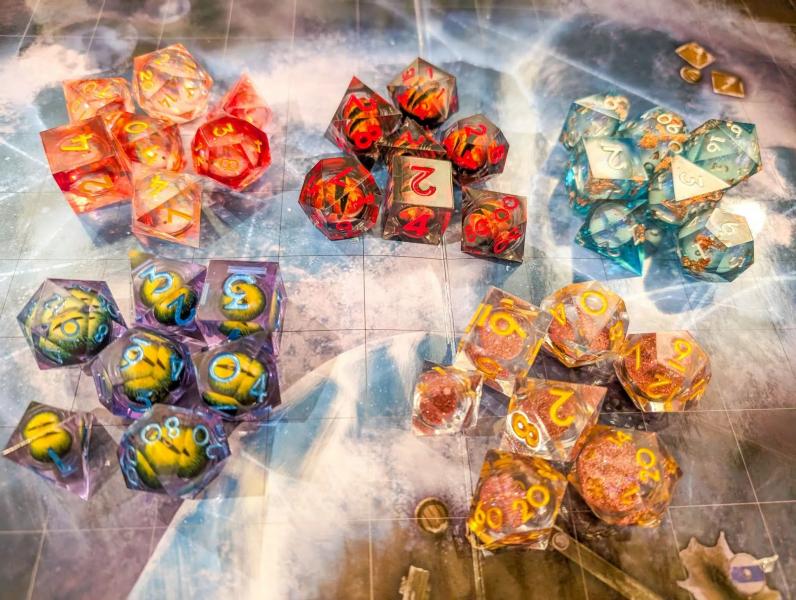 Assorted Windowed Liquid Core Dice